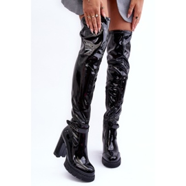 Lack-Overknee-Stiefel auf massivem High-Heel, Black Kytia schwarz 1