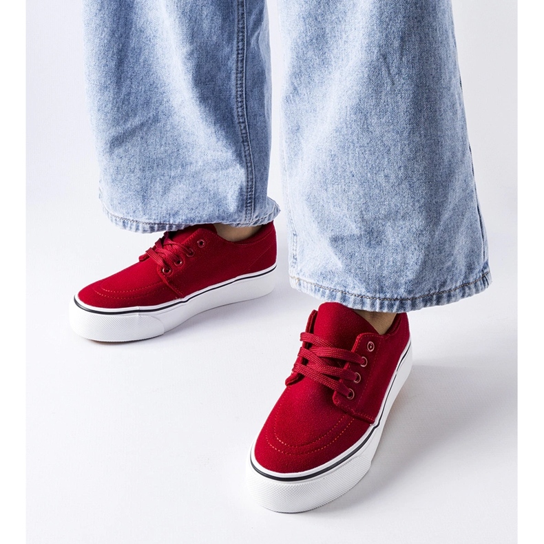 Rote Abboud-Sneaker aus Öko-Wildleder 1