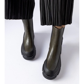 Grüne und schwarze Slip-on-Stiefeletten von Faisal 1