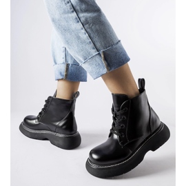 Inna Schwarze Arbeiterstiefel auf dickem Sacco-Plateau 1