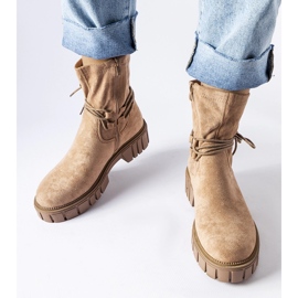 Beige Stiefeletten mit Averardo-Schnürung 1