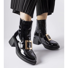 Schwarze Girardi-Stiefeletten aus Lackleder mit hohen Absätzen 1