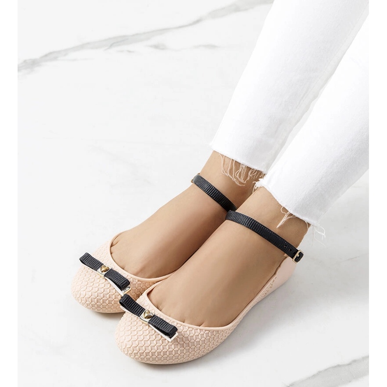 Damen-Ballerinas in Heidebeige 1
