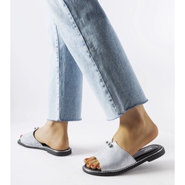 Blaue metallische Flip-Flops mit Frederi-Perlen silber- 2