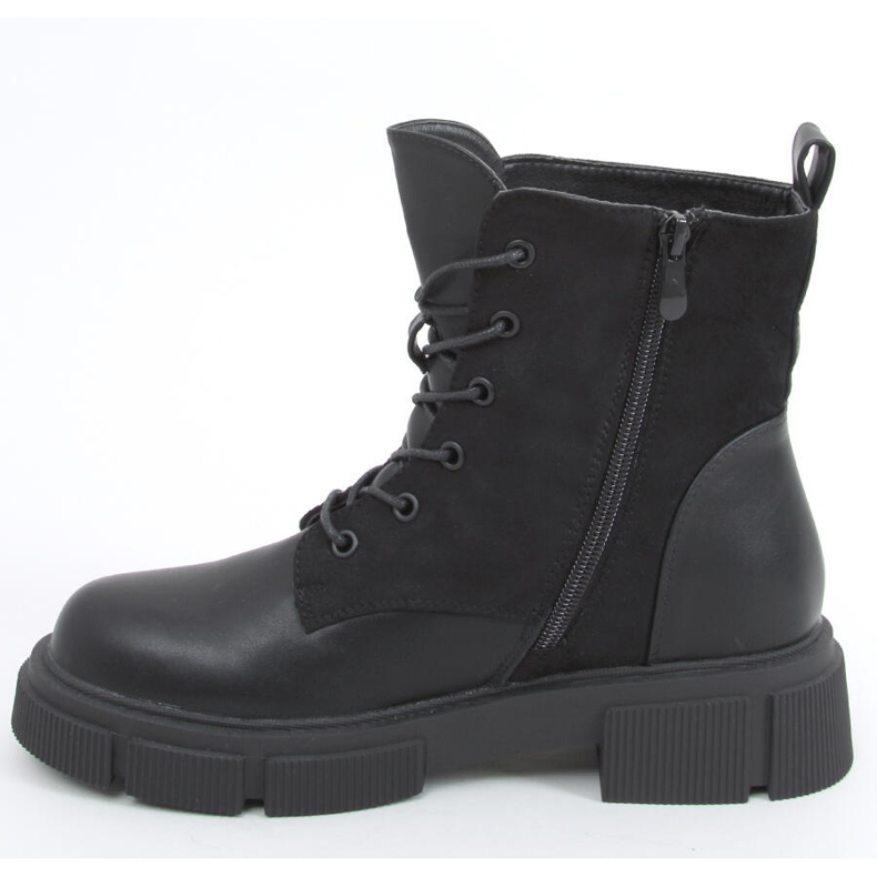 Provo Schwarze Stiefel mit dicker Sohle 1