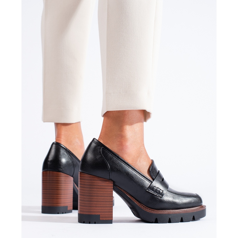 Elegante schwarze Damenschuhe mit hohen Absätzen von Shelovet 2