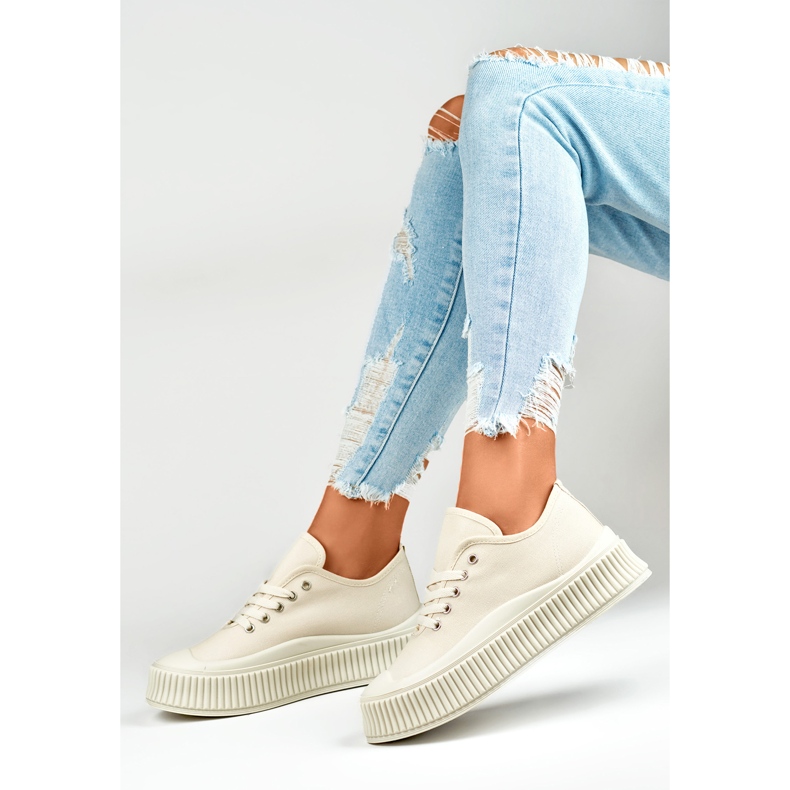 Hellbeige Damen-Sneaker mit dicker Sohle 1