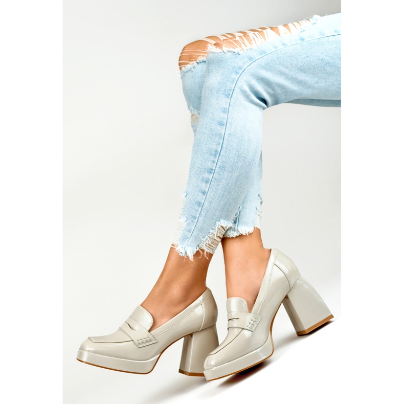 Damen-Lacklederschuhe mit hohem Absatz beige 2