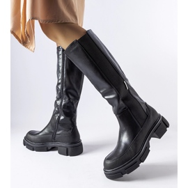 Schwarze flache Overknee-Stiefel von Rafah 1