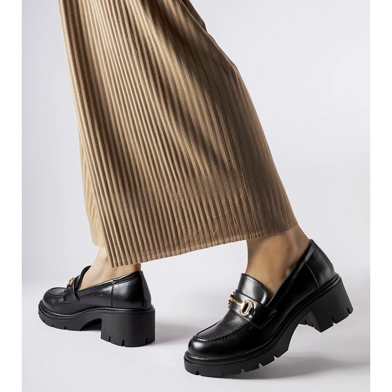 Schwarze Fabrizio-Schuhe mit hohen Absätzen 1