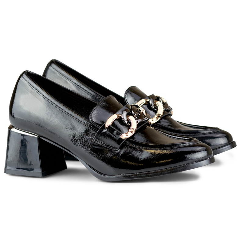 Schwarze Damen-Lackschuhe mit niedrigem Absatz 1