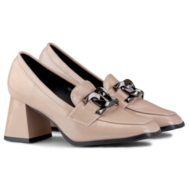 Damen-Loafer aus beigem Lackleder 1