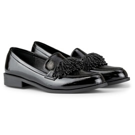 Elegante schwarze Lack-Damenschuhe mit Verzierung 1