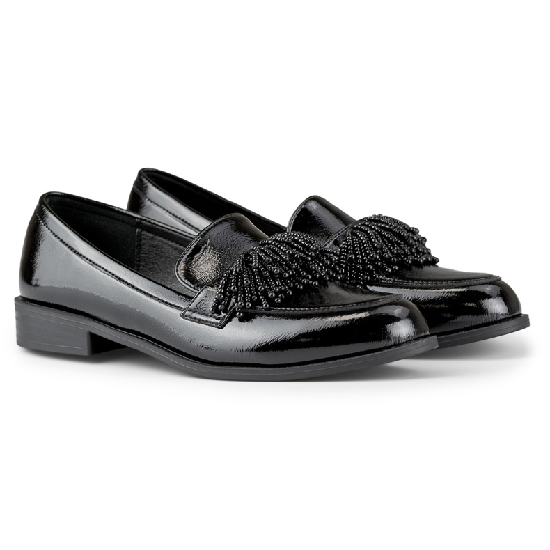Elegante schwarze Lack-Damenschuhe mit Verzierung 1
