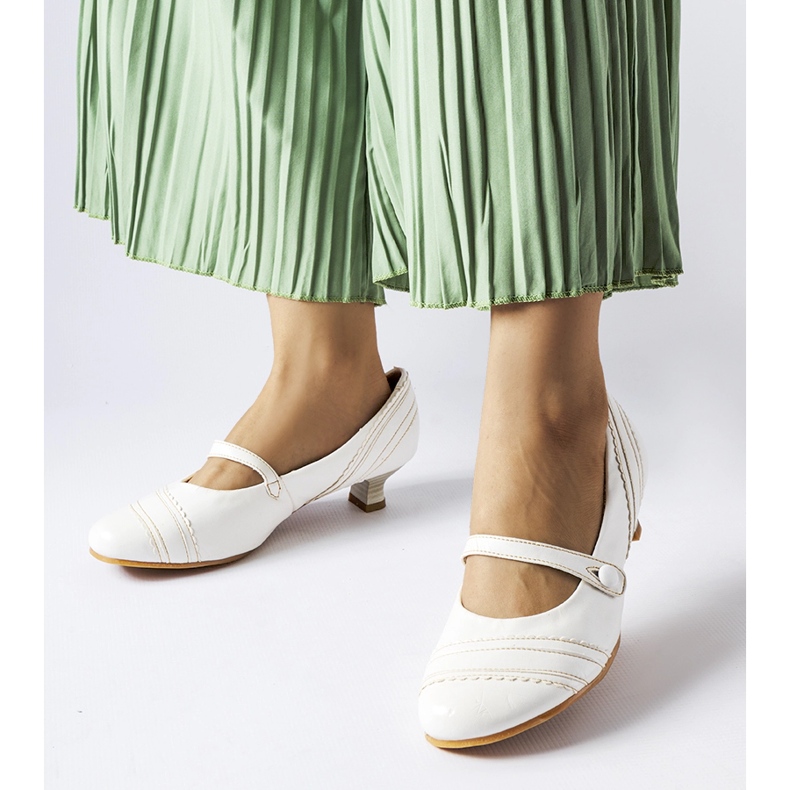 Weiße Sant'Antonio-Pumps mit niedrigem Absatz 1