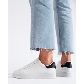 Weiße klassische Damen-Sportschuhe von Shelovet 1