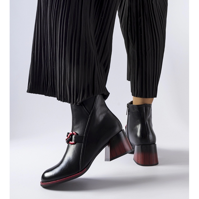 Schwarze Stiefeletten Castione 58126 Schwarz 1