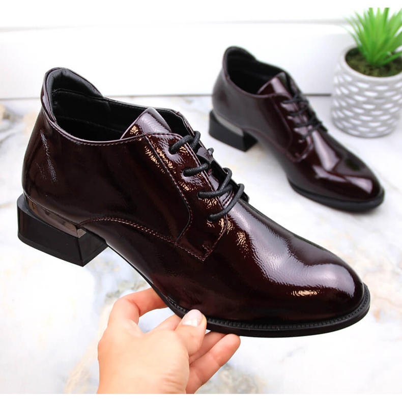 Vinceza Damen-Schnürschuhe aus bordeauxrotem Lack mit hohem Absatz 1