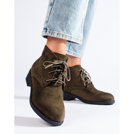 Shelovet grüne Schnürstiefeletten aus Wildleder 1