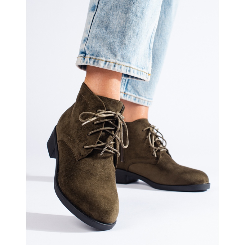 Shelovet grüne Schnürstiefeletten aus Wildleder 1