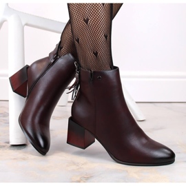 Bordeauxrote isolierte Stiefeletten für Damen von Jezzi 1