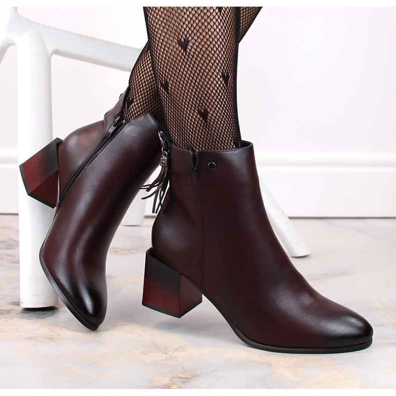 Bordeauxrote isolierte Stiefeletten für Damen von Jezzi 1