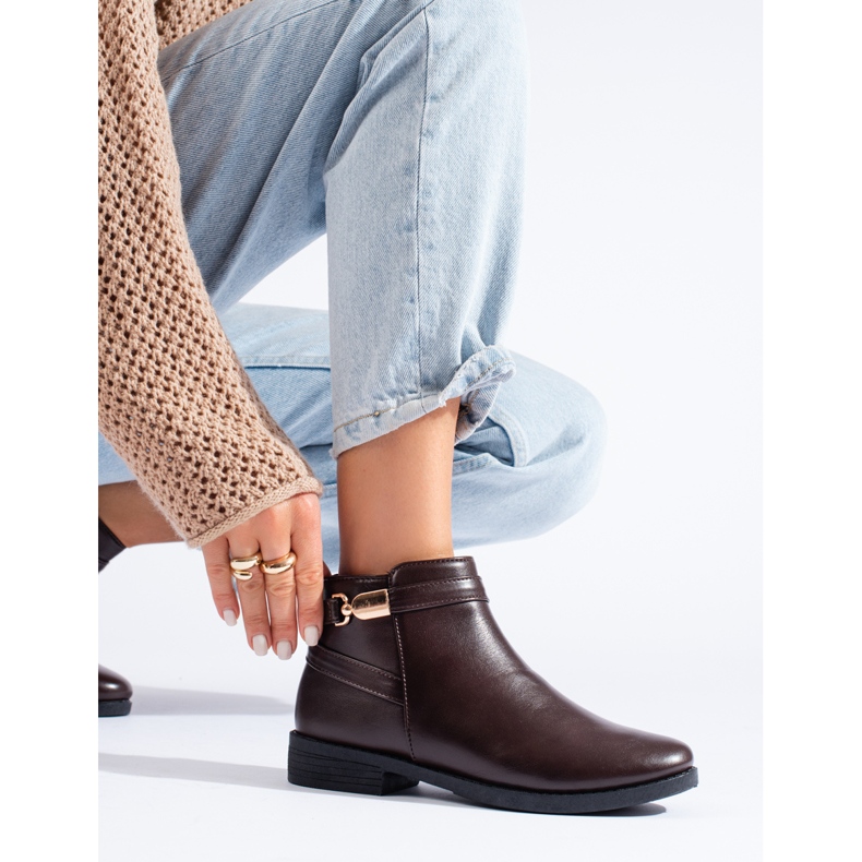 Shelovet braune niedrige Damenstiefeletten 1