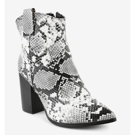 Schwarze Stiefeletten am YL20-1 Schlangenpfosten weiß grau 1