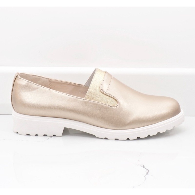 Goldene Slipper auf der Plattform XC683-3 1