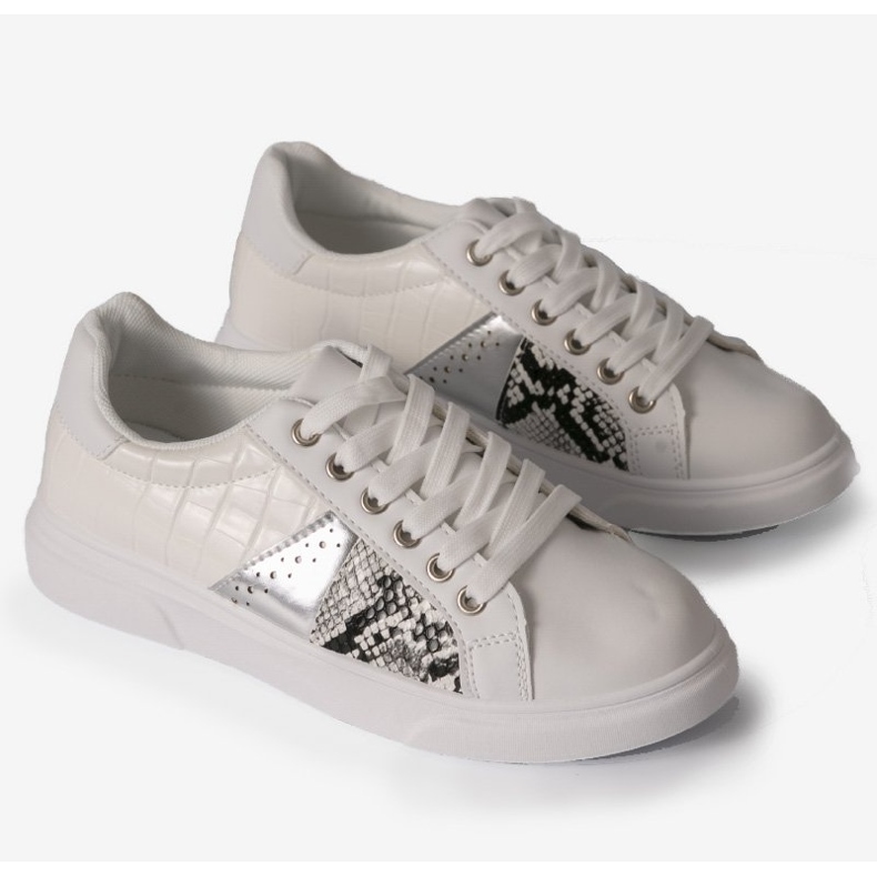 Weiße stylische Damen Sneaker BK928-9 2