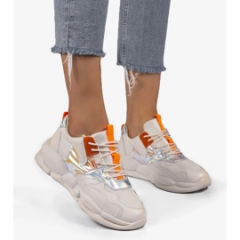 A88-65 beige Sportschuhe braun 1