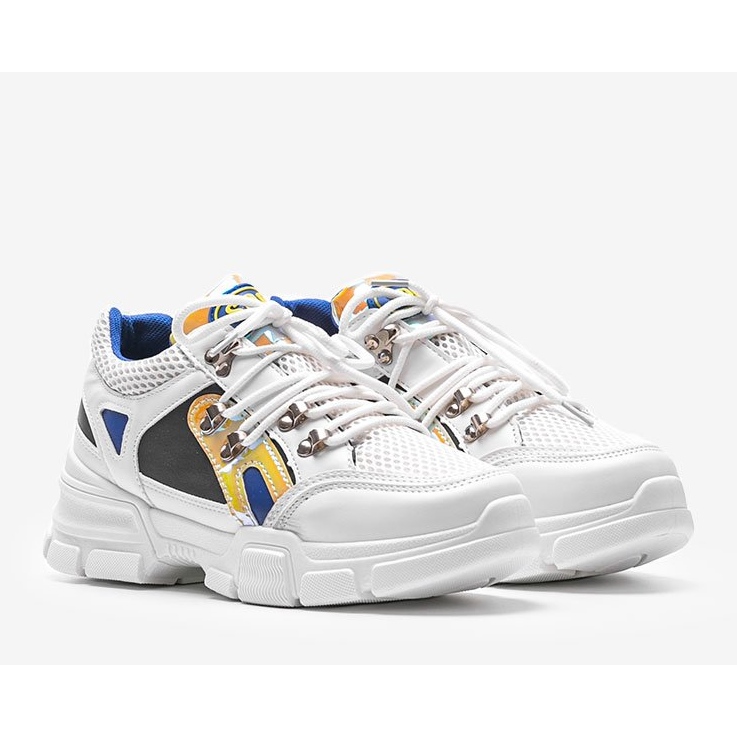 Karla weiße Sportschuhe 1