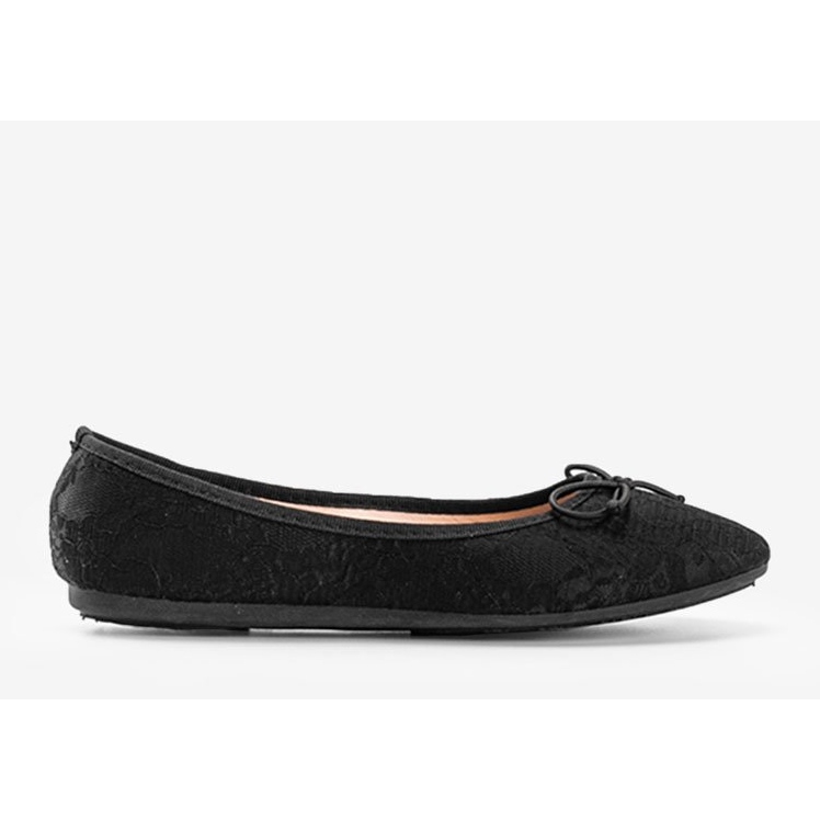 Schwarze Spitzenballerinas von Alessandra 2