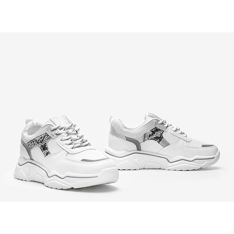 Weiße Sneaker auf dicker Sohle mit Schlangenhautmuster Anika 1