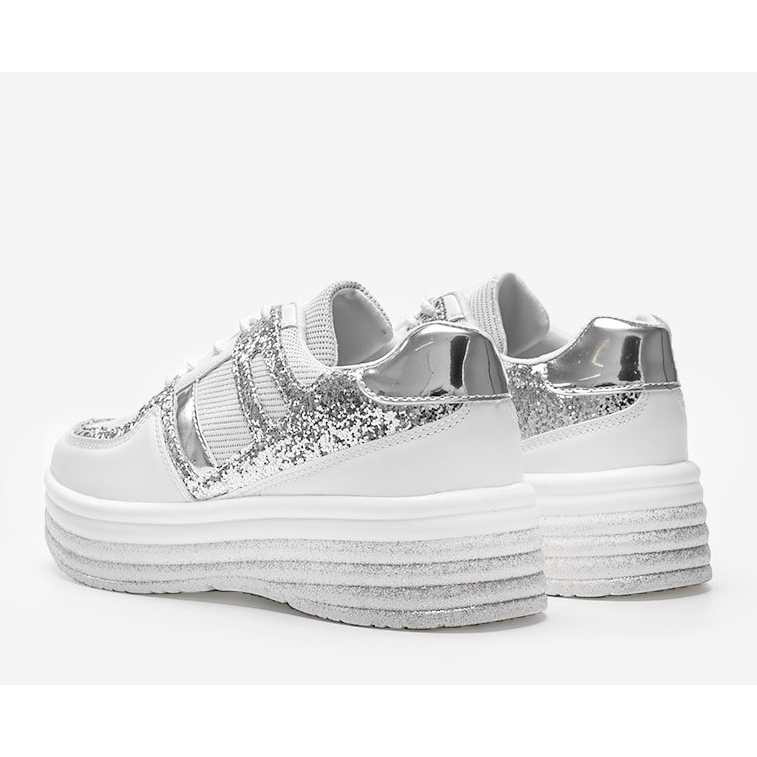 Weiße Brokat-Sneaker auf einer dicken Laurel-Sohle 1