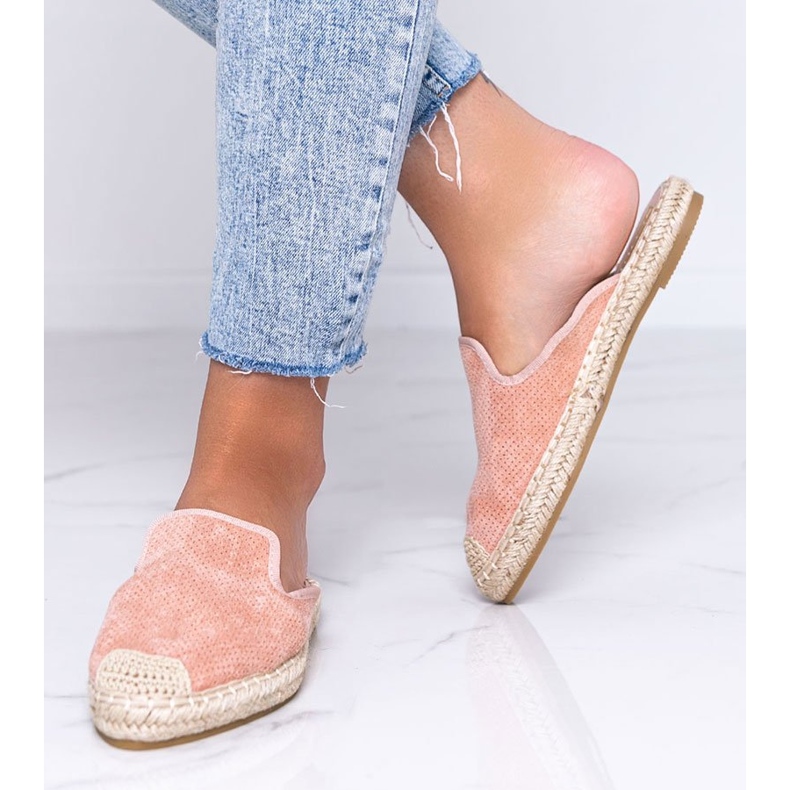 Pinke Flip-Flops mit geschlossener Vorderseite des Kinshasa rosa 1