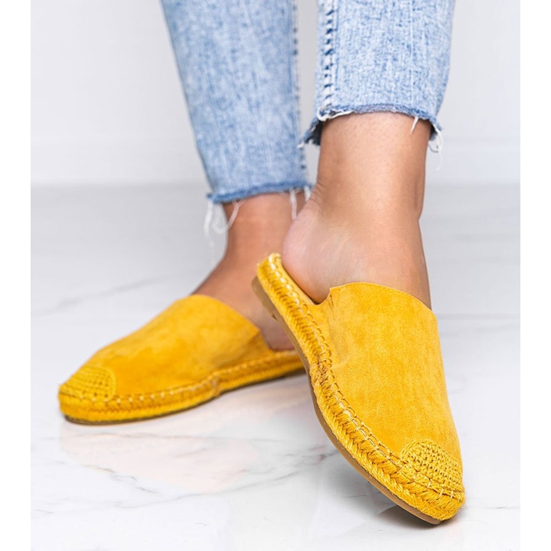 Venus aufgebaute Senflappen gelb 1