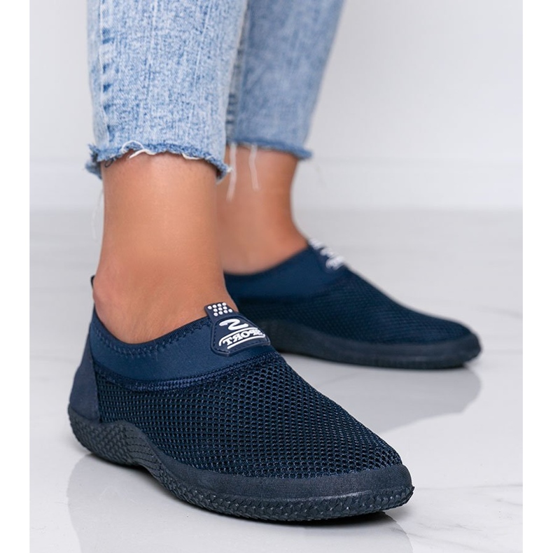 BM Milly marineblaue Sportschuhe 1