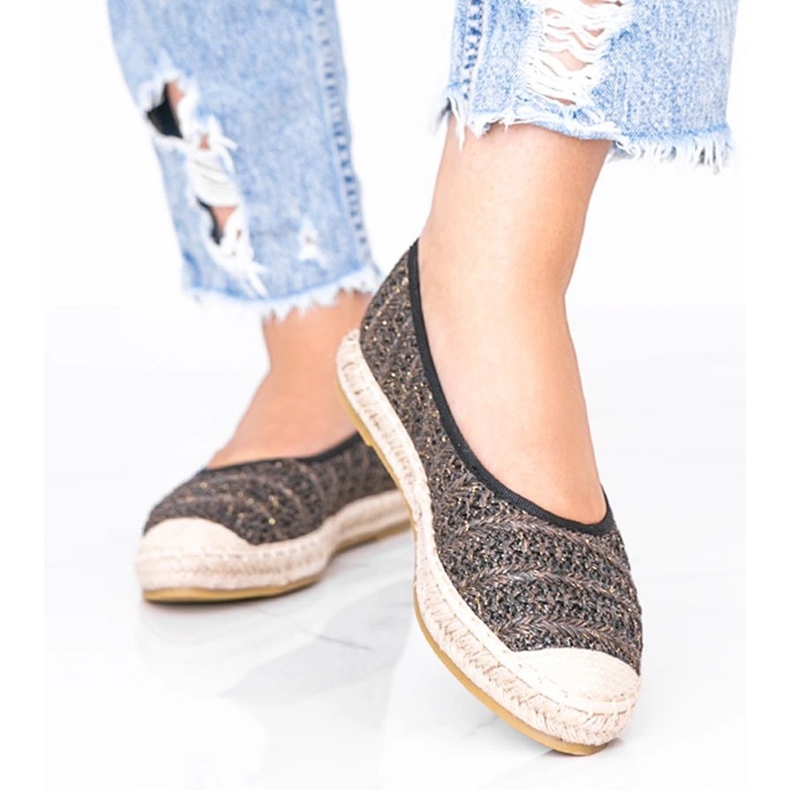 Braune Espadrilles mit goldenem Zoey-Faden 1