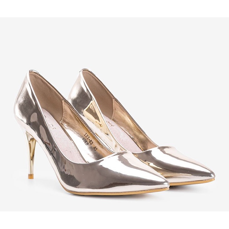 Goldene Pumps auf einem High Heel Bowi Bowi 1