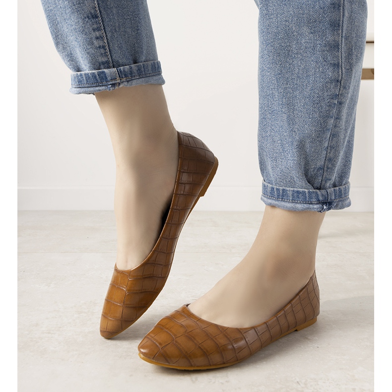 BM Kamelballerinas im Camilia-Krokodilhaut-Muster braun 1