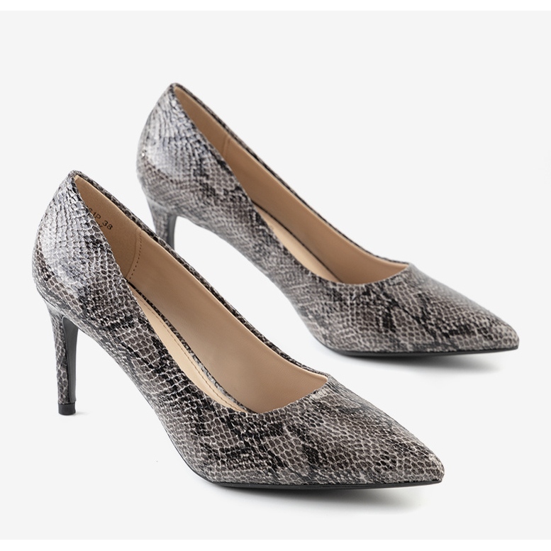 BM Schwarze Pumps im Nickle-Schlangenhaut-Muster 1