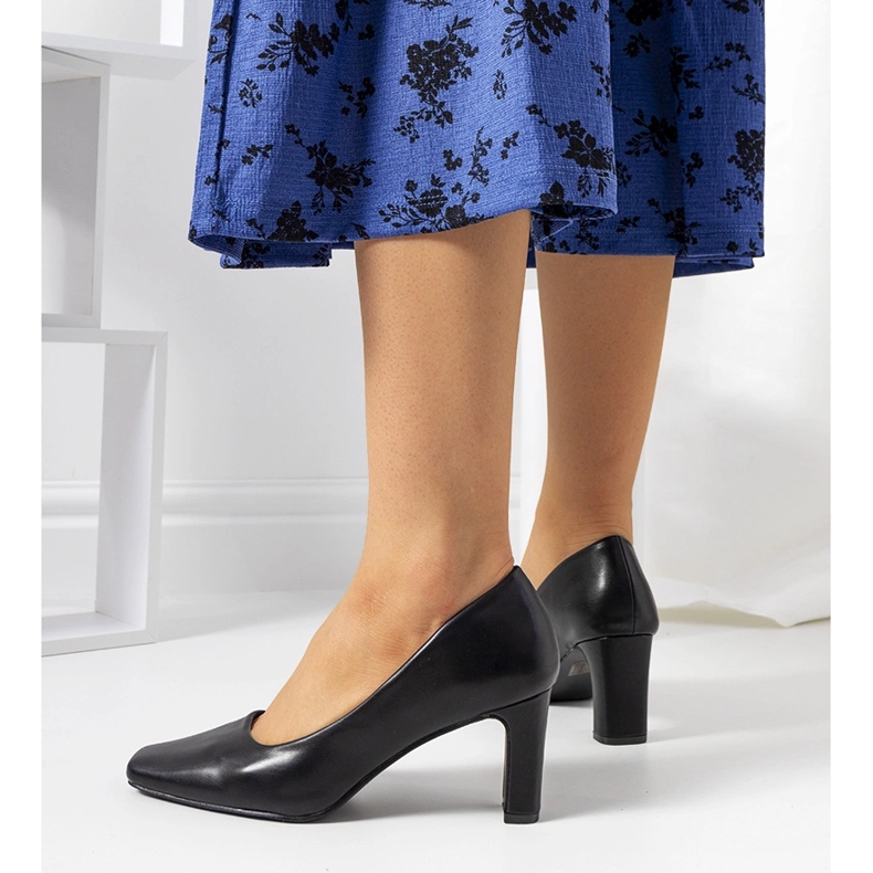 Schwarze Graves-Pumps für Damen 1