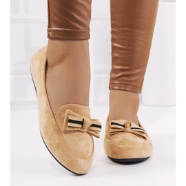 Beige Loafer mit Lavinia-Schleife 1