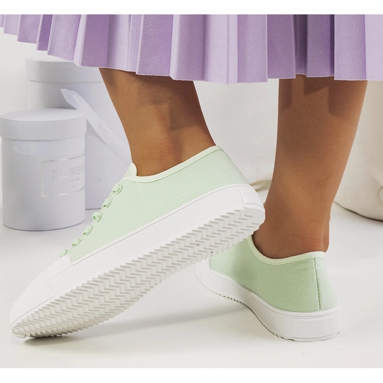 Grüne Damen-Sneaker von Rivas 1