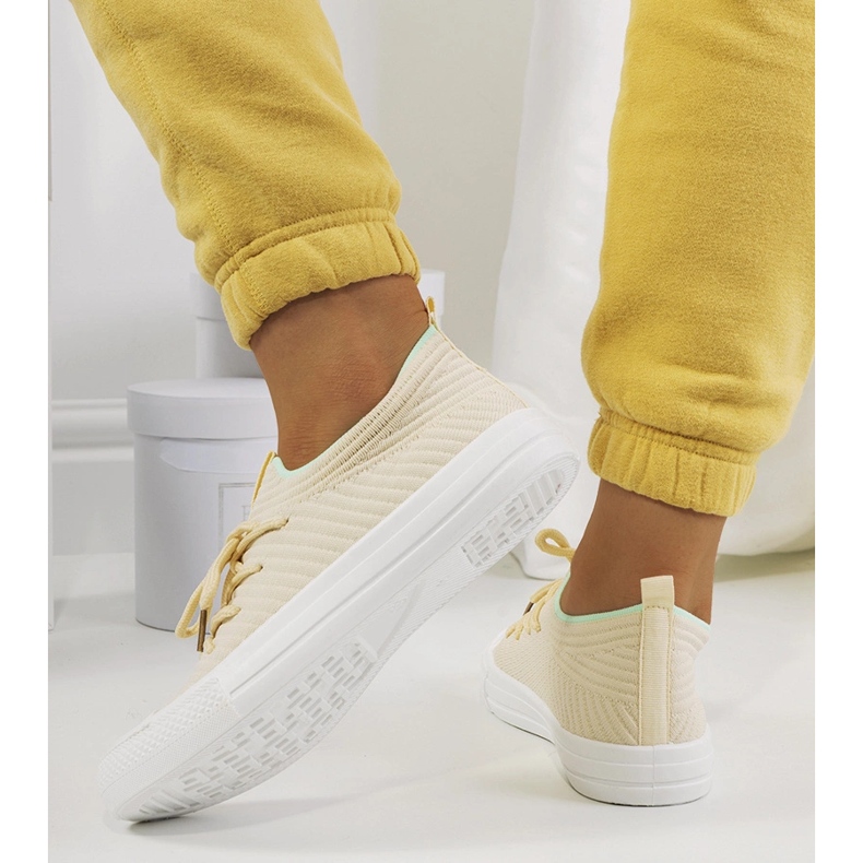 Medina beige Damenturnschuhe 1