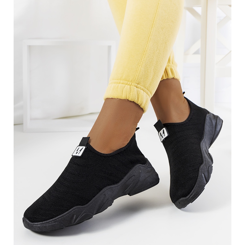 BM Schwarze Aaron-Turnschuhe 1