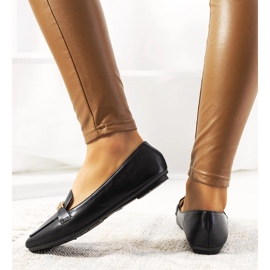 Schwarze Loafer mit eckiger Kappe von Milder 1