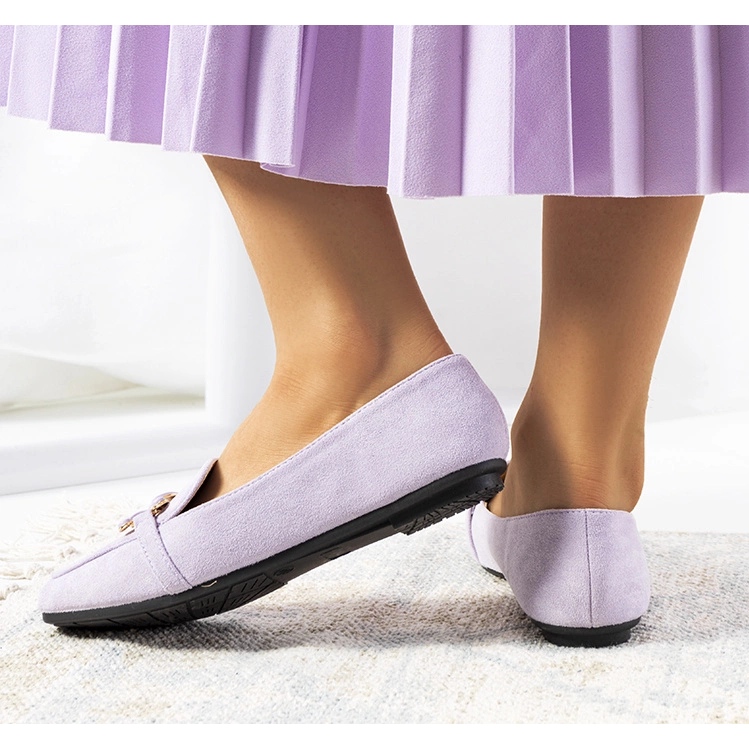 Lila Loafer mit eckiger Zehenpartie von Hattie violett 1