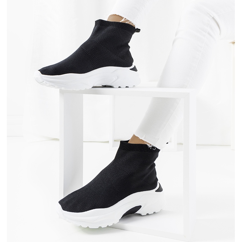 Schwarze High-Top-Sneaker 1